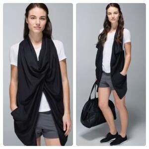 Lululemon Wrap Vest Black Grey